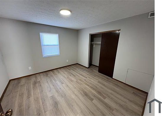 5th image of 6386 Newtown Dr