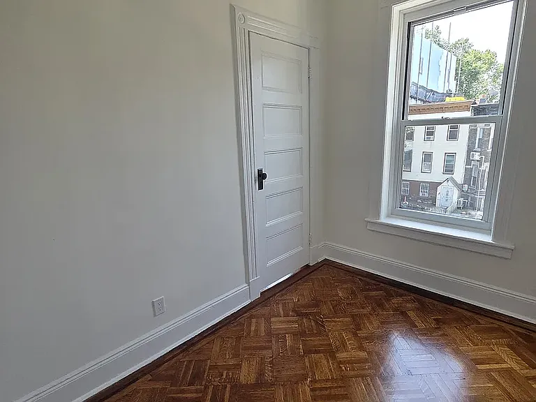 1329 Prospect Pl #3 — Photo 11