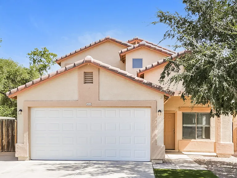 6558 W Chickasaw St — Photo 1