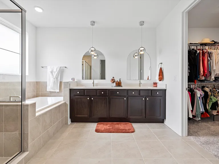12195 Stirrup Dr — Photo 42