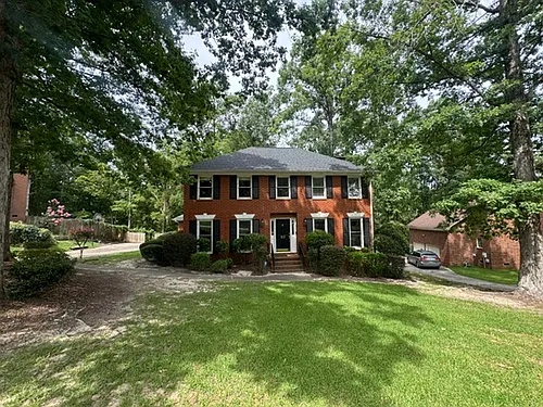 483 Cambridge Way Photo 1