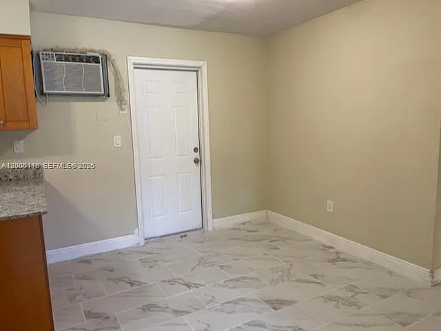 7601 Venetian St #1-4 — Photo 3