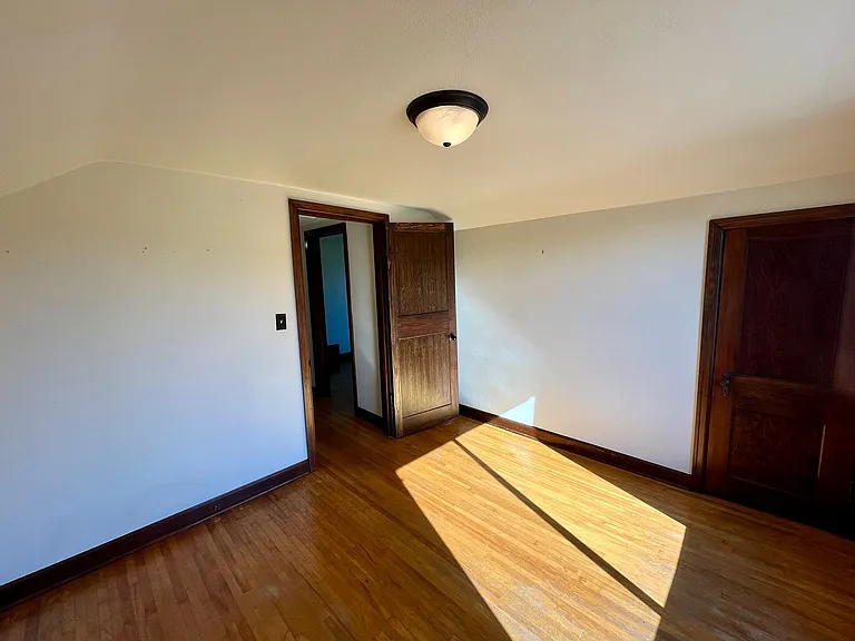 508 N Cherry Ave — Photo 16