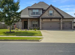 105 NW White Oak Rd, Bentonville, AR 72712