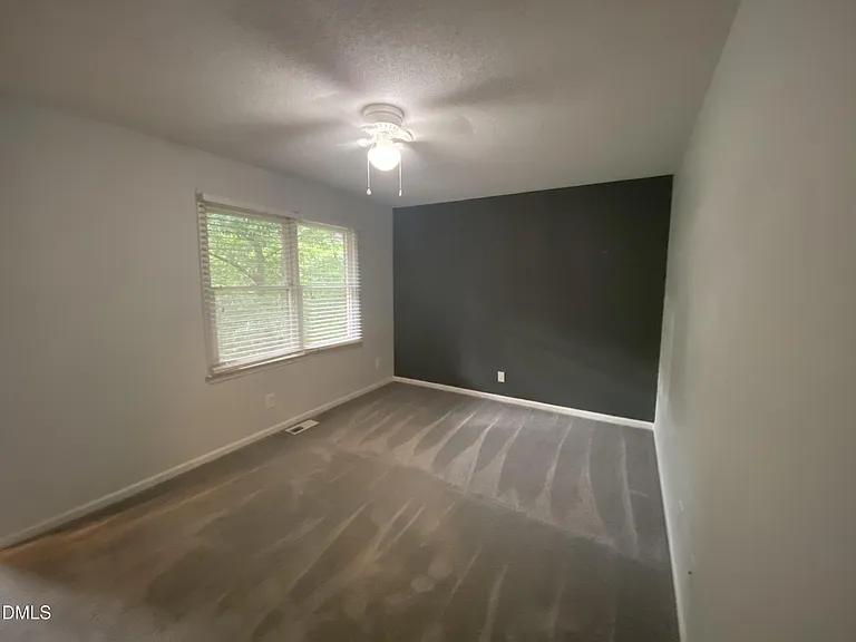 4036 Greenleaf St — Photo 12