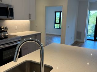 525 New Dundee Rd #625, Kitchener, ON N2P 2N8