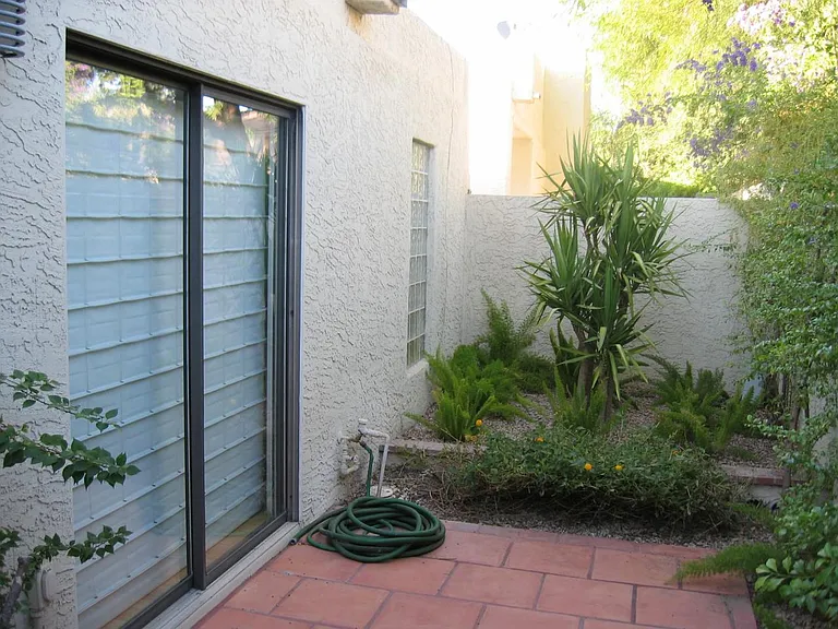 4819 N 35th Pl — Photo 21