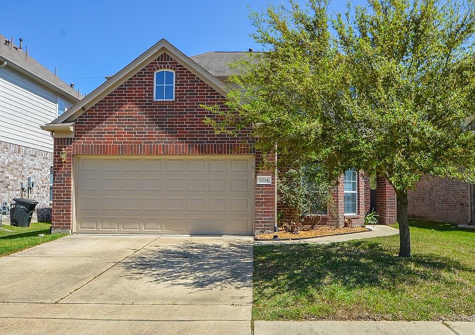 1st image of 2714 Youpon Lake Ct