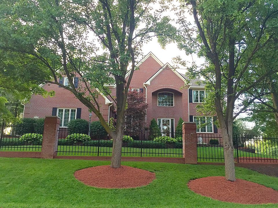 2nd image of 12038 Admirals Pointe Dr