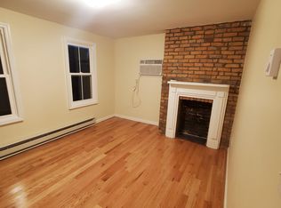 31 Whinfield St, Poughkeepsie, NY 12601