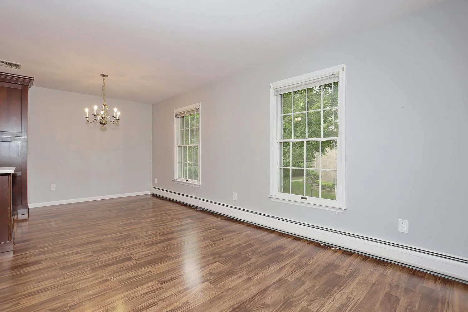 2 bed, 1075 sqft, $3,200 — Photo 4
