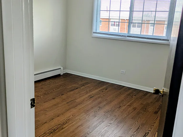 14440 Jefferson Ave #2E — Photo 7