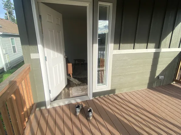 1464 N A St, Springfield, OR 97477