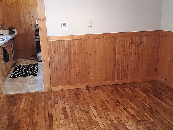3rd image of 630 Clifton Ct