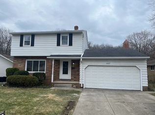 2457 Augustine Dr, Parma, OH
