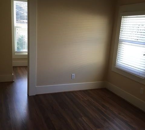 4th image of 1125 F St APT 07