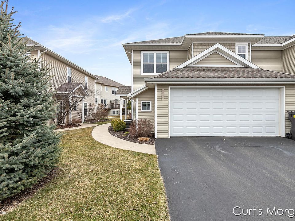 1st image of 903 Center Park Dr SW #22