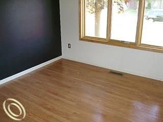 2nd image of 14908 Patterson Dr