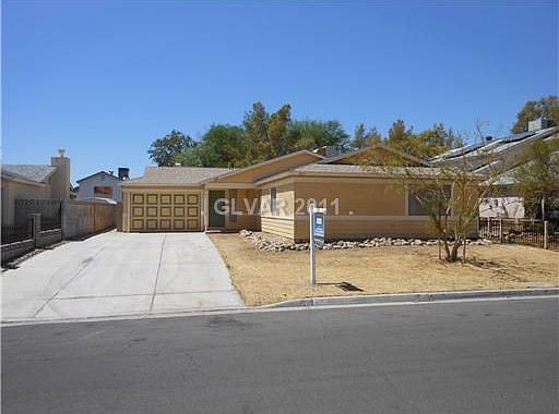 1st image of 1839 Venalynne St