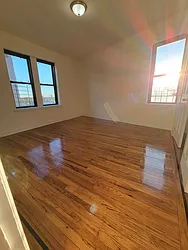 Rented by Metro Park Realty Inc