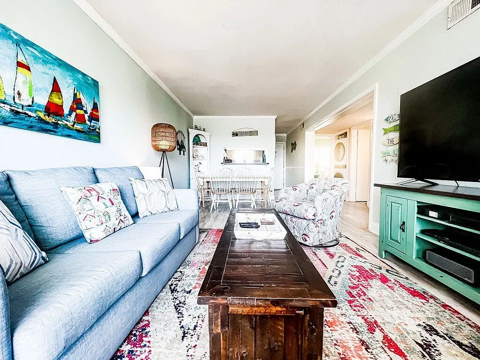 302 Canal Dr #ID1608961P