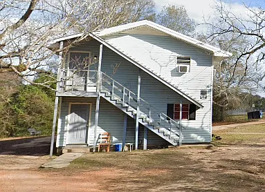 2 bed, 800 sqft, $450 — Photo 2