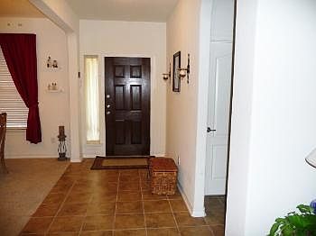 3rd image of 609 Whistlers Walk Trl