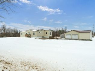 34881 Apple Wood Rd, La Fargeville, NY 13656