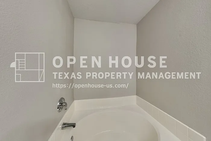 6017 Bronze River Rd — Photo 12