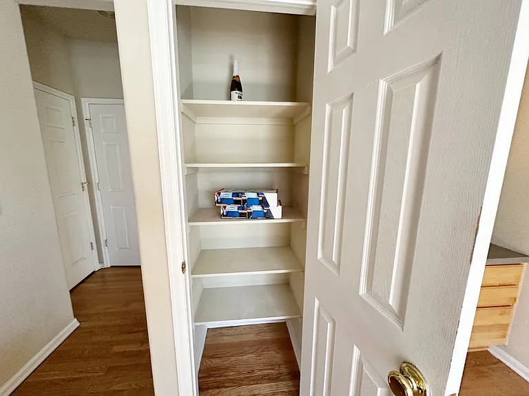 22351 E Plymouth Cir — Photo 11