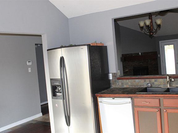 5th image of 10925 Collingswood Dr