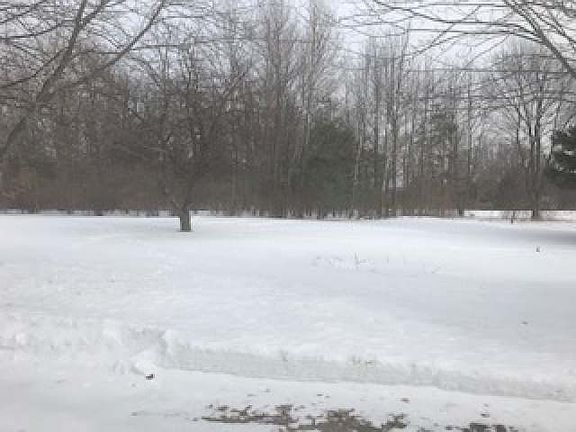 4th image of 800 Byfield Dr