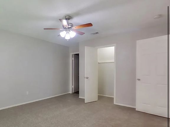 5th image of 1404 NW 58th Ave