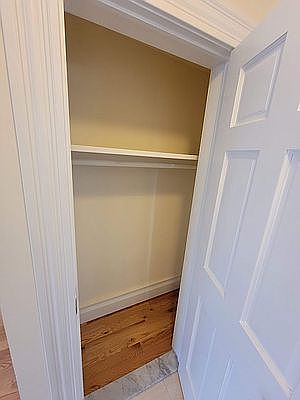 4th image of 309 E 37th St APT 4A
