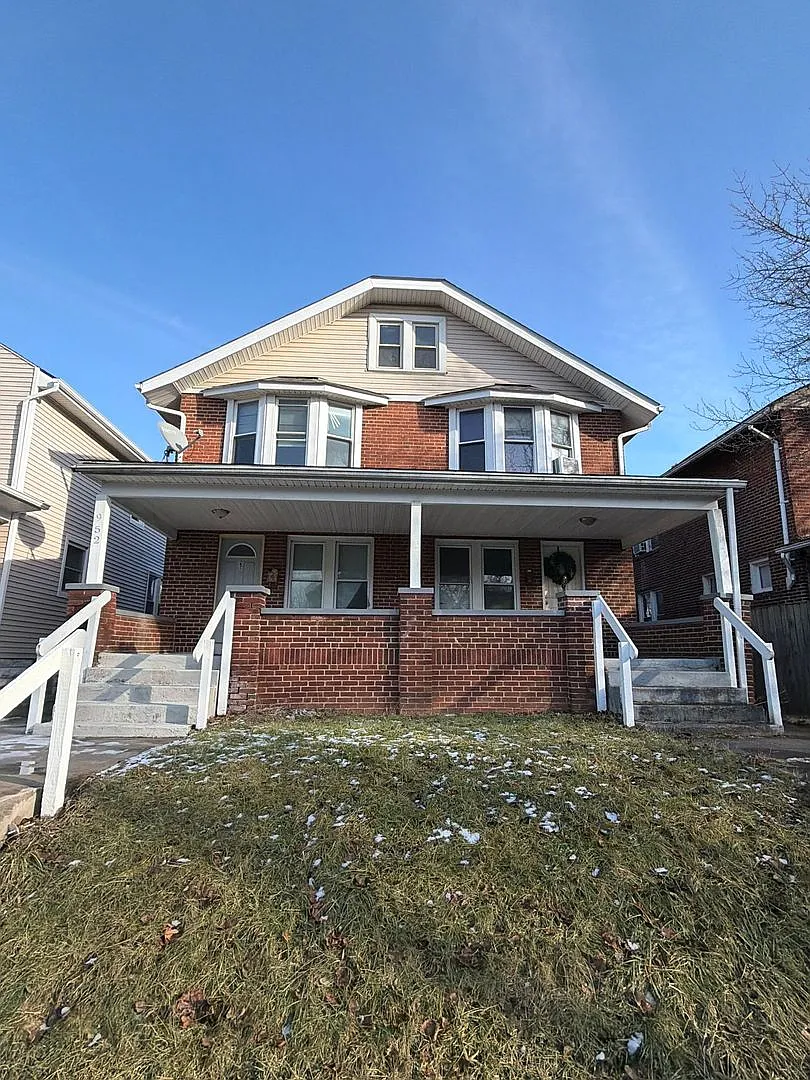 954 Heyl Ave. — Photo 2