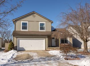 1319 Onslow Dr, Columbus, OH 43204
