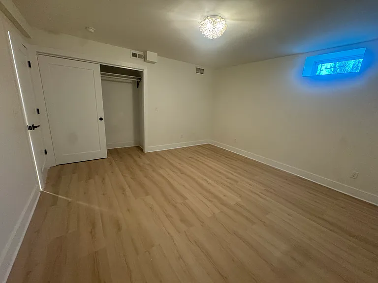 3849 S Packard Ave #C3 — Photo 10