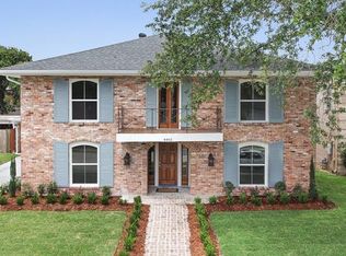 4465 Bancroft Dr, New Orleans, LA 70122