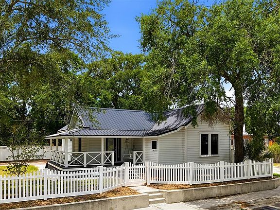 2nd image of 5602 N OLA AVENUE
