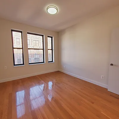 Rented by New York Residence | media 13