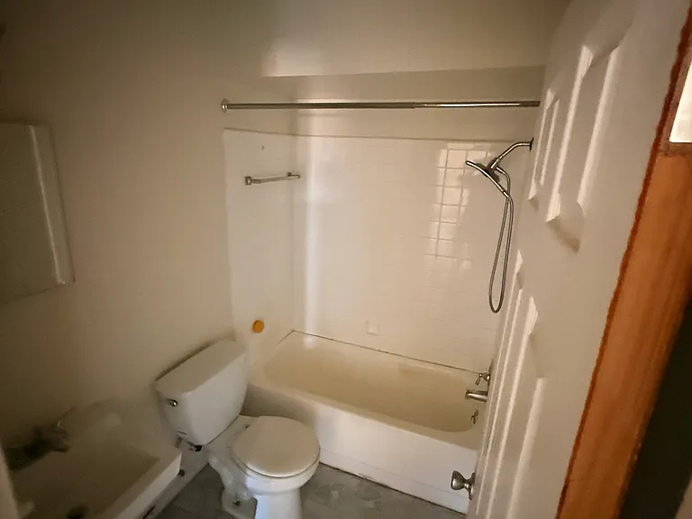 324 North Ave #1 — Photo 5