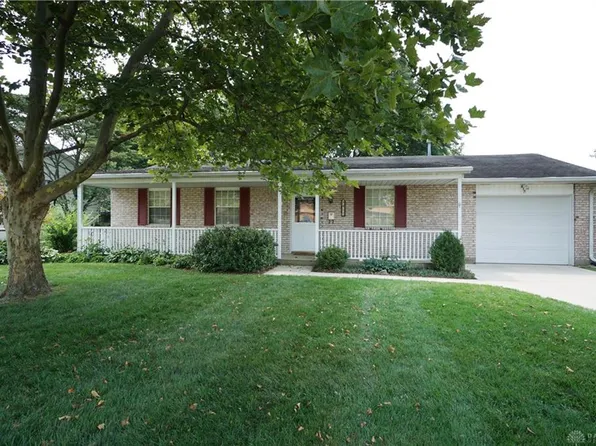 417 Julie Ct, Lebanon, OH 45036