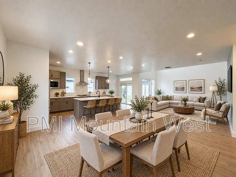 4 bed, 2.5 bath, 2395 sqft, $2,995 — Photo 3