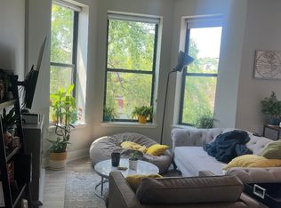 3611 N Greenview Ave APT 3, Chicago, IL 60613