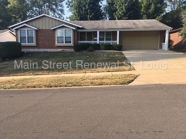 1st image of 3540 Parc Chateau Ln