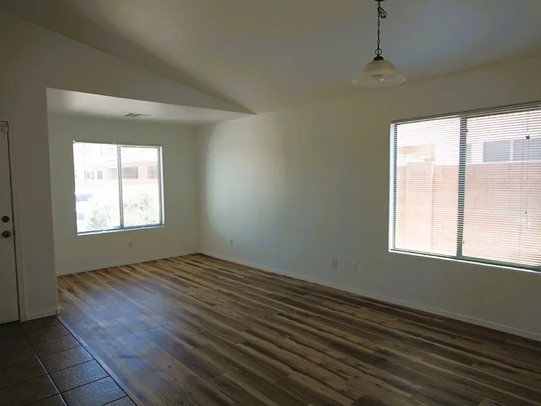25735 W Elwood St — Photo 5