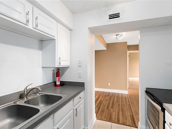 2nd image of 3700 Idlebrook Cir Floor 2