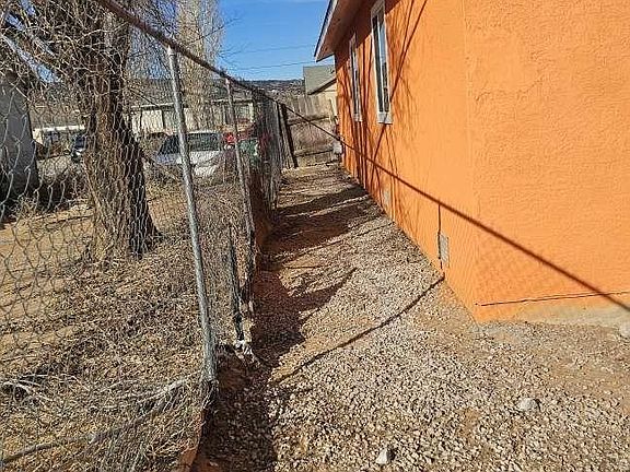 3rd image of 1213 Jelso Ave
