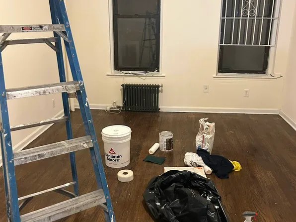 337 East 86th Street image 1 of 5