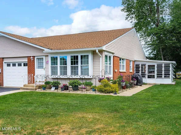 10B Yorktowne Parkway, Whiting, NJ 08759